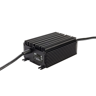 Inversor de alimentación 12V-220V TITAN 300W Autoswitch USB - Ticaplus